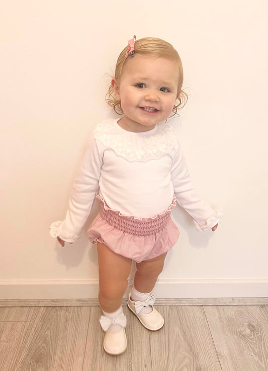 Calamarobaby White Cotton Vest With White Frill Lace Collar
