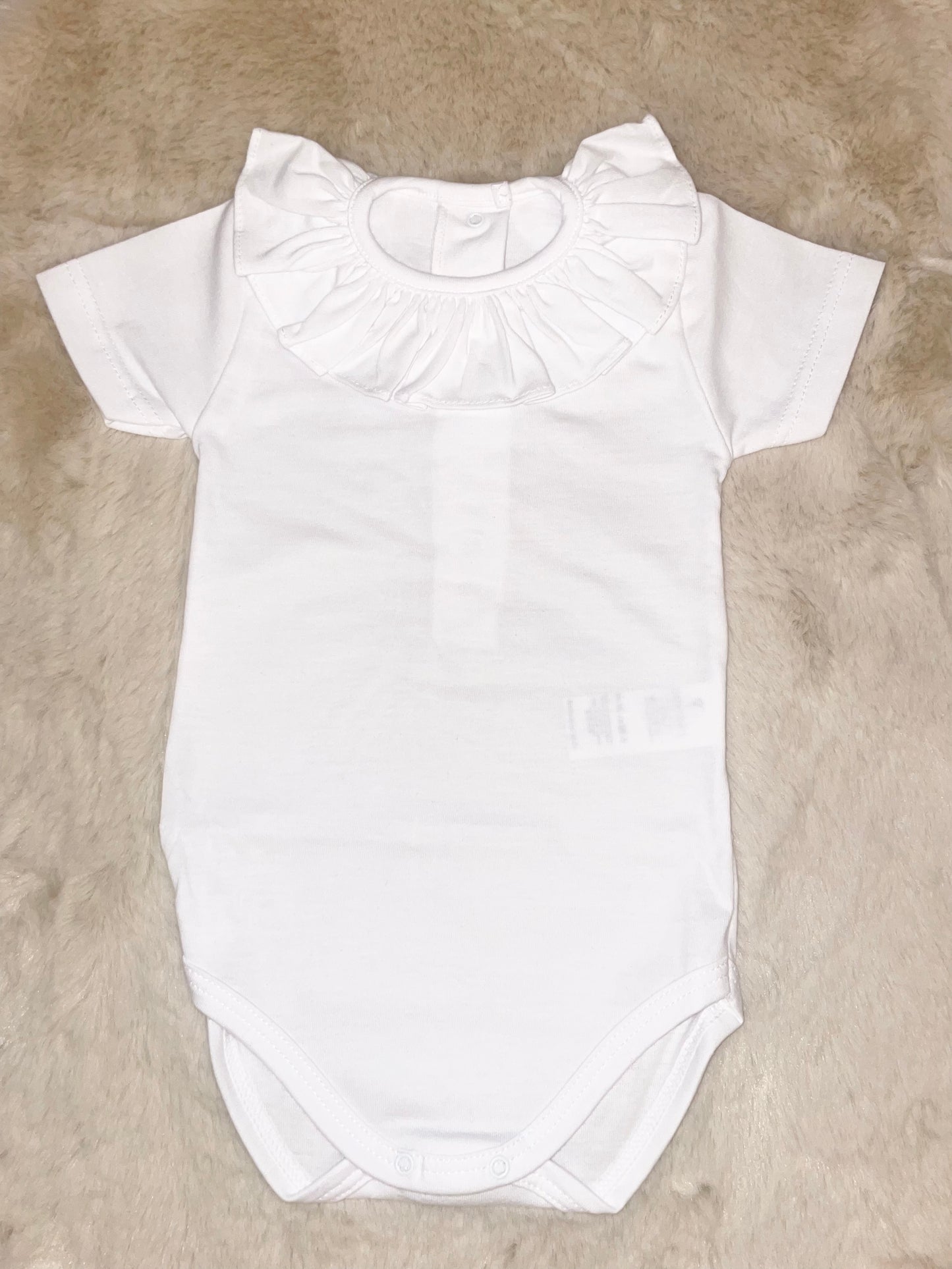 Calamaro Baby White Short Sleeved T Shirt Vest With Frill Collar